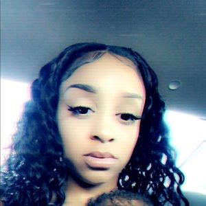 Meet your Posher, Imani